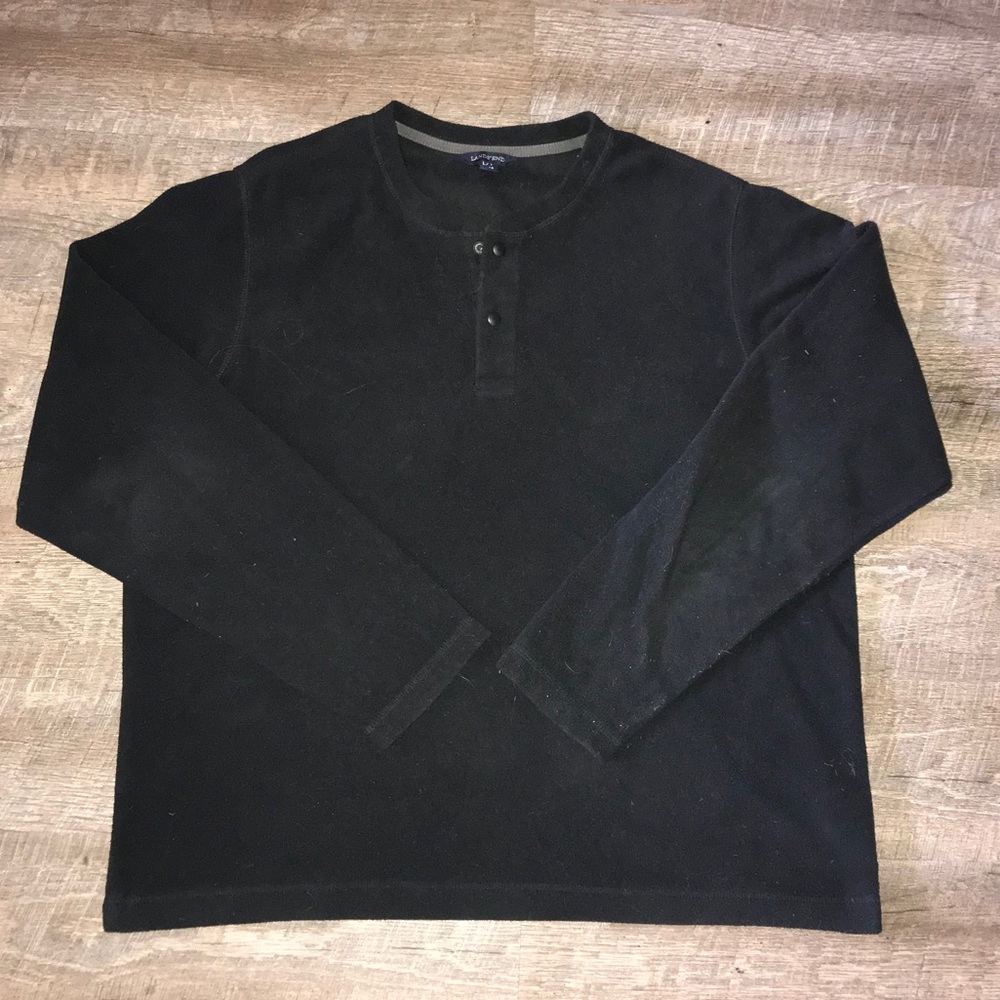 black fleece crewneck